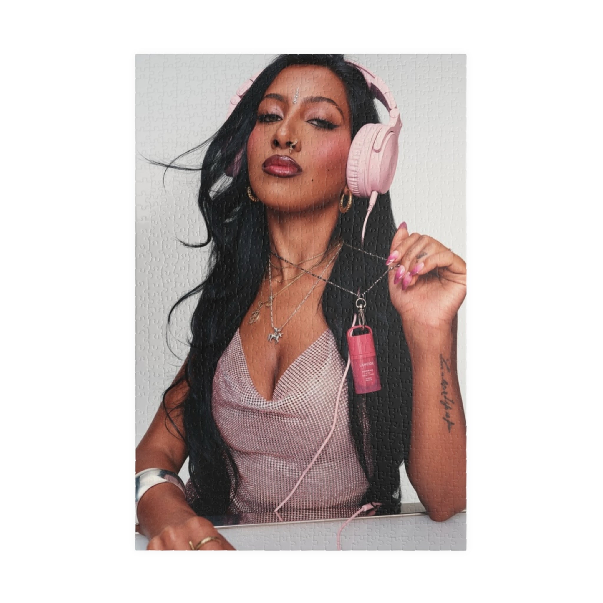 Katseye Lara Puzzle (1014-piece)